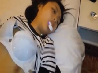 LTND-483 重磅福利两个渣男KTV老套路灌醉样子可爱的校花级妹子去酒店开房啪啪